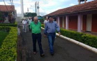 Presidente da Câmara encontra-se com diretores e responsáveis pela APAE de Catanduva 03