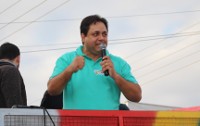Vereadores participam da manifestação contra a demolição do pontilhão02