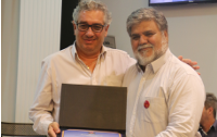 Câmara de Catanduva entrega Moção de Congratulação ao Rotary Club 04