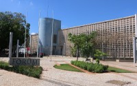 Com o apoio de representantes do Poder Judiciário, Dr. Luis Pereira comemorou mais esta conquista  2