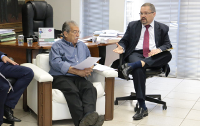 Dr. Luis Pereira e demais vereadores recebem visita do Promotor, Dr. André Luiz Nogueira da Cunha  2