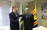 Dr. Luis Pereira e demais vereadores recebem visita do Promotor, Dr. André Luiz Nogueira da Cunha  3