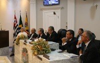Sessão Solene celebra lançamento da Campanha da Fraternidade 4
