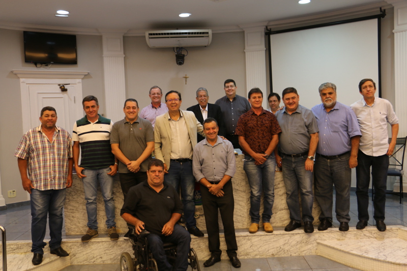 A convite de Dr. Luis Pereira, Dr. Sinval Malheiros participa da 128ª Sessão Ordinária para esclarecer sobre o Coronavírus (COVID-19)