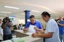 Após denúncia, vereadores vão até a SAEC de Catanduva verificar irregularidades nos hidrômetros