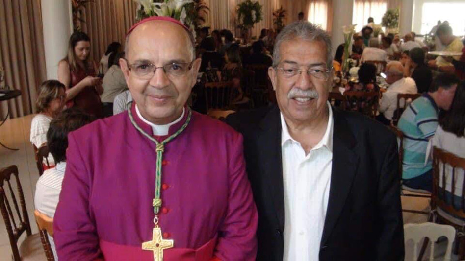 Após solicitação de Dr. Luis Pereira, Prefeitura Municipal decreta a reabertura de Igrejas e Templos Religiosos em Catanduva