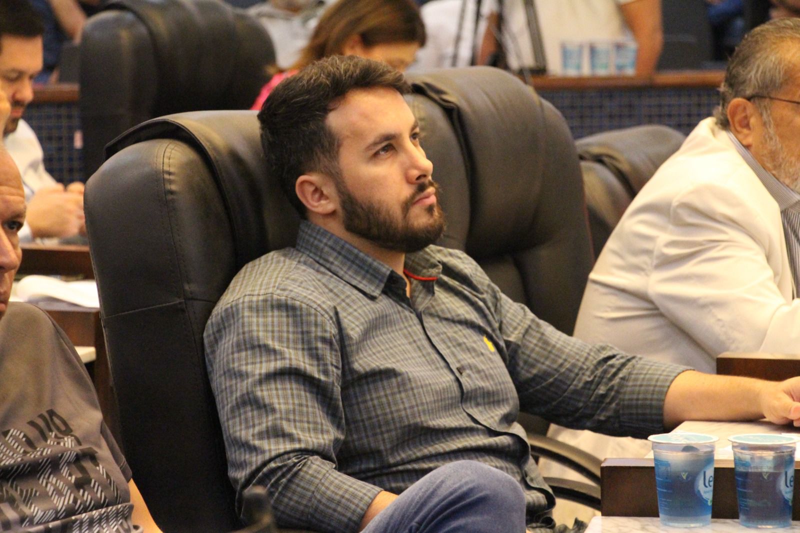 Aprovado Projeto de Lei de Cesar Patrick que institui o programa Saúde Ocular Infantil em Catanduva