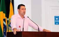 BELLÊ PEDE POR ASFALTO PARA AS RUAS MUNDO NOVO E ESPERANÇA DO BAIRRO GLÓRIA V
