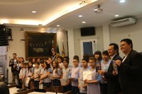 Câmara Municipal recebe alunos do 5° Ano da Escola Adventista