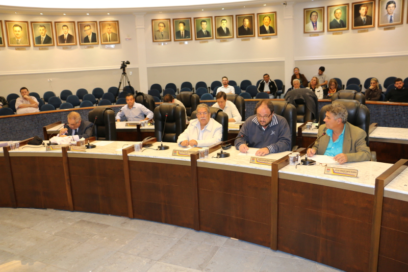Câmara realiza última sessão ordinária do semestre