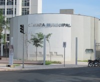 Câmara recebe ofício do Comitê de Apoio Administrativo ao Enfrentamento da Pandemia COVID-19, e ajuda a divulgar o pedido de doações de produtos prioritários no combate a pandemia 