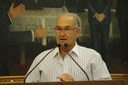 Careca denuncia situação precária de ponto de ônibus 