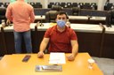 Cesar Patrick confere in loco descarte irregular de panfletos de campanhas da Prefeitura