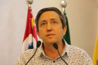Cidimar Porto solicita troca de lâmpadas convencionais por Led 
