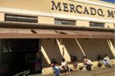 Cidimar Porto solicita troca de lona do Ponto de Ônibus do Mercado Municipal