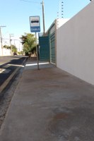 Com abaixo-assinado, Onofre Baraldi reforça pedido de instalação de cobertura em ponto de ônibus na Rua Pedra Vermelha