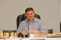 Daniel Palmeira pede melhorias para ruas da Vila Guzzo 