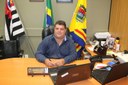 Ditinho Muleta cobra instalação de caçambas de lixo nos arredores do Residencial Esplanada 