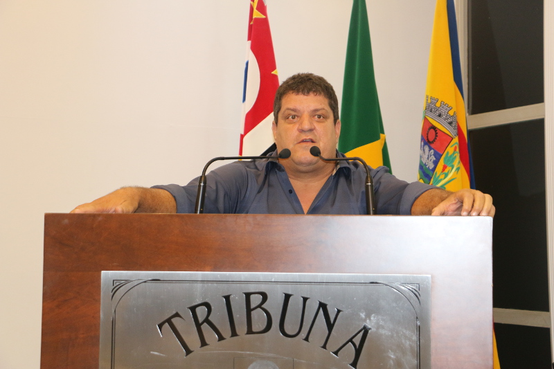 Ditinho Muleta solicita à SAEC a transferência de 1 milhão de reais para que a Prefeitura Municipal adquira cerca de 15 mil testes rápidos do coronavírus