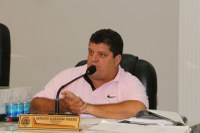 Ditinho Muleta solicita novos ônibus escolares para as crianças do município