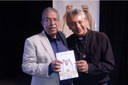 Dr. Luis Pereira e demais vereadores participam do lançamento da biografia do Padre Osvaldo de Oliveira Rosa