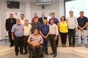 Dr. Luis Pereira e demais vereadores recebem Padre Osvaldo em última Sessão Ordinária do ano 