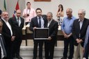 Dr. Luis Pereira participa da Entrega do Título de Cidadão Pirangiense a Marco Vinholi 