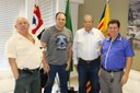 Dr. Luis Pereira recebe presidente do Sindicato dos Condutores Autônomos Rodoviários de Catanduva