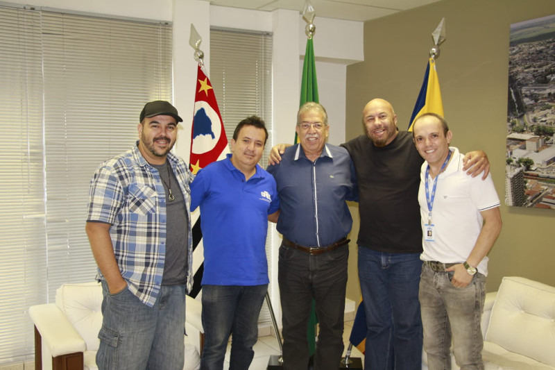 Dr. Luis Pereira recebe visita de integrantes da SATED/SP