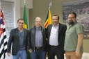Dr. Luis Pereira recebe visita de representantes do IFSP
