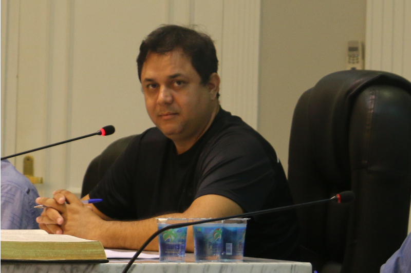 Em meio a Greve dos Caminhoneiros, Enfermeiro Ari busca soluções para que consiga-se manter os serviços essenciais da cidade