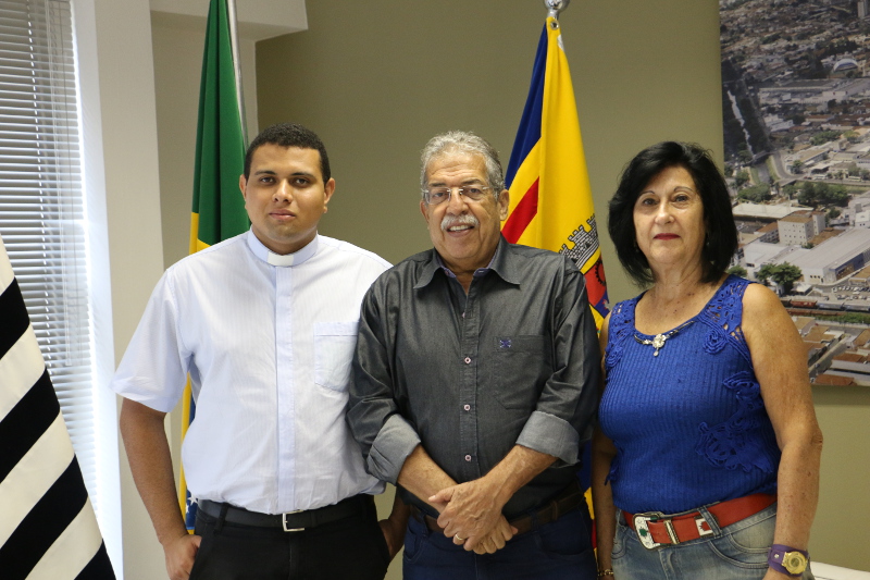 Em Sessão Solene, Câmara Municipal de Catanduva recebe abertura da Campanha da Fraternidade 2019