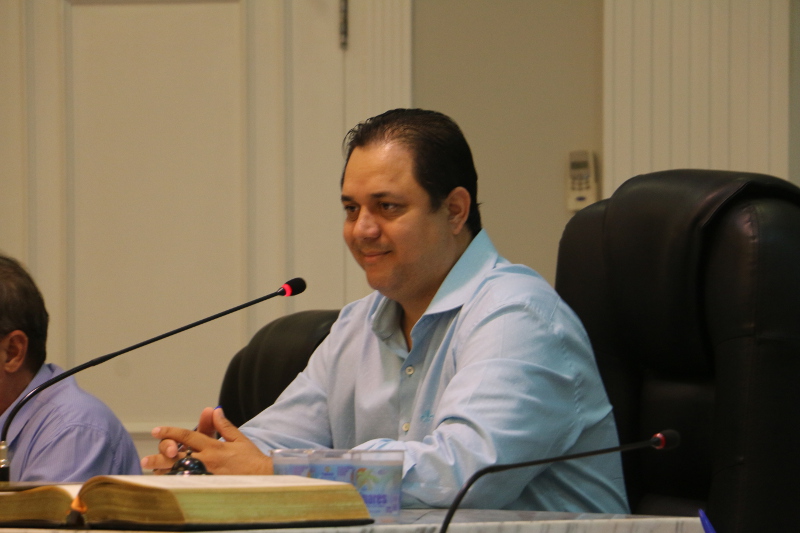 Enfermeiro Ari, pagará o dissídio de 2015 aos servidores públicos municipais
