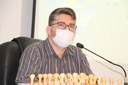 Gleison Begalli busca solução para buraco que vem trazendo prejuízo a moradores