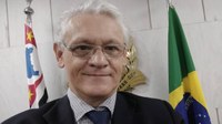 GLEISON BEGALLI ENTREGA MEDALHA 14 DE ABRIL AO COMANDANTE ROBINSON FARINAZZO CASAL NESTA QUINTA-FEIRA