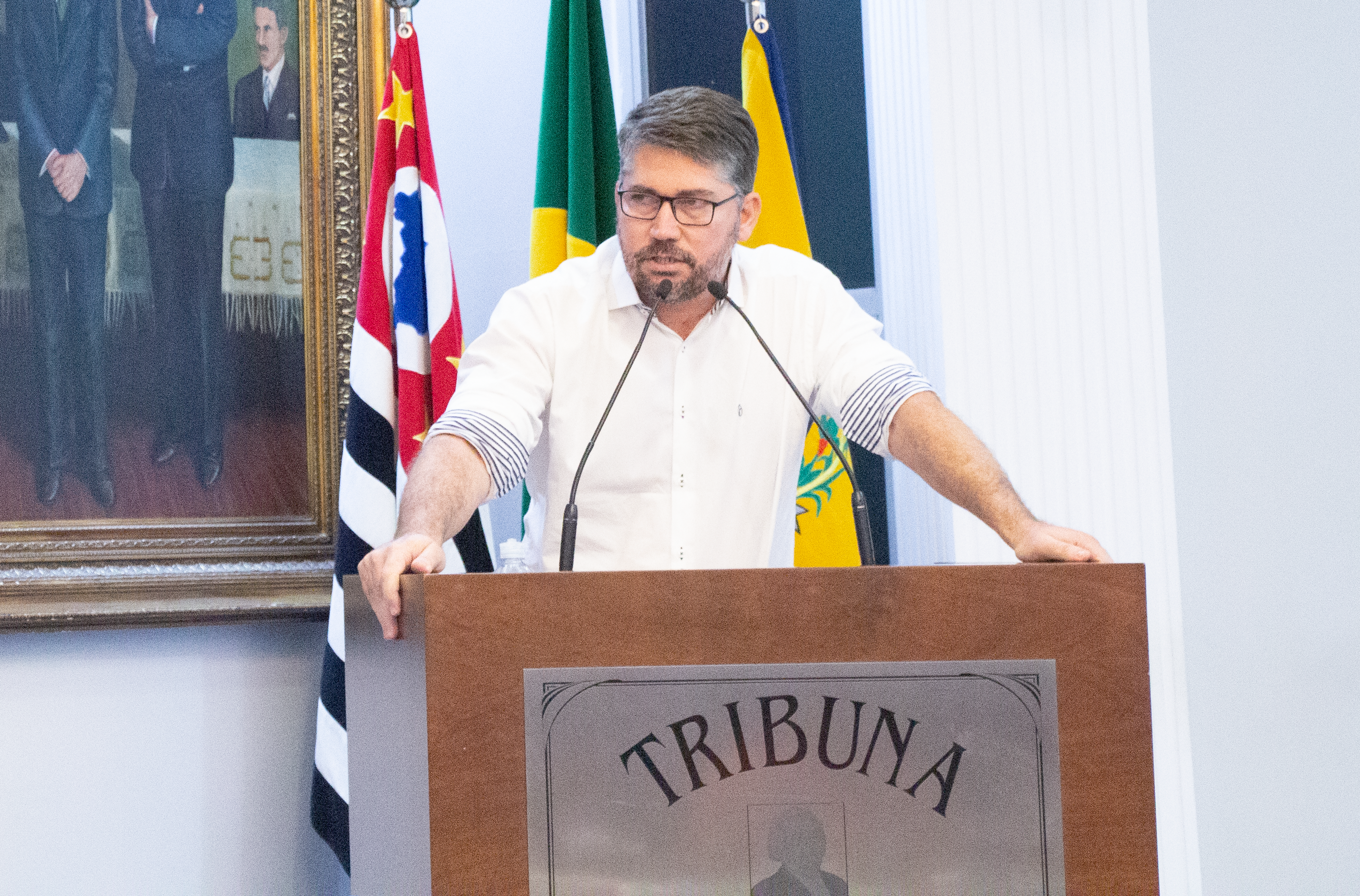 GLEISON BEGALLI FAZ MOÇÃO DE CONGRATULAÇÕES AO JOVEM WILTON JOSÉ MURILO REBOLO
