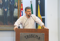 GLEISON BEGALLI INDICA LIMPEZA NA ÁREA VERDE DO PARQUE JOSÉ CURY