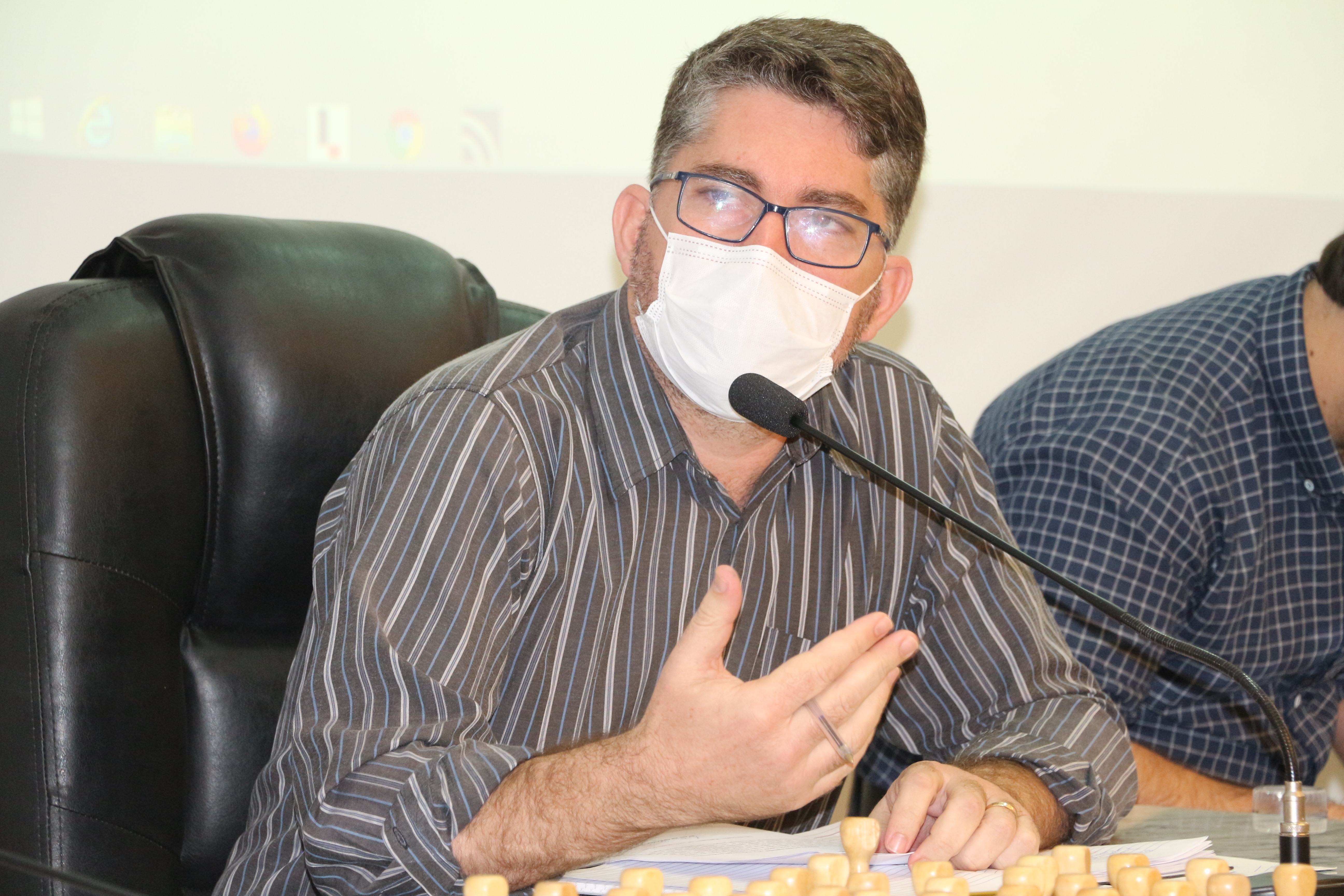 Gleison Begalli indica melhoria em sinalização e fiscalização em local com acúmulo de entulho no Bom Pastor
