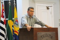 GLEISON BEGALLI PEDE POR PROFESSORES EM HOSPITAIS DO MUNICÍPIO