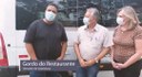 GORDO DO RESTAURANTE E PREFEITO APRESENTAM NOVO VEÍCULO PARA TRANSPORTE DE PACIENTES DE CATANDUVA