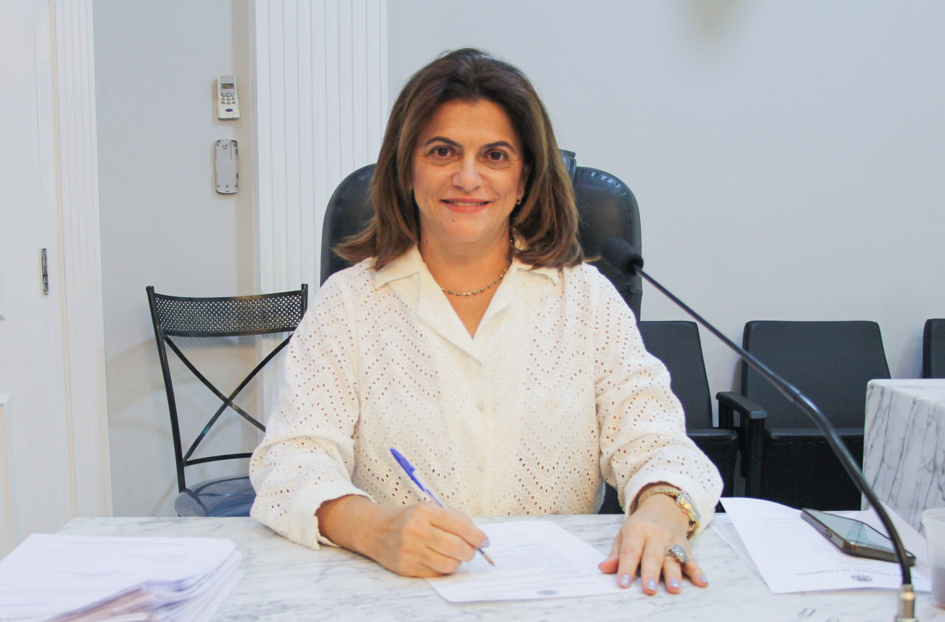IVÂNIA LEMBRA QUE CAMPANHA DE VACINAÇÃO CONTRA A PÓLIO FOI PRORROGADA