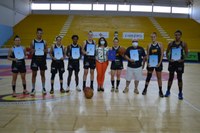 IVÂNIA SOLDATI ENTREGA VOTO DE APLAUSO PARA ATLETAS E COMISSÃO TÉCNICA DO BAX CATANDUVA