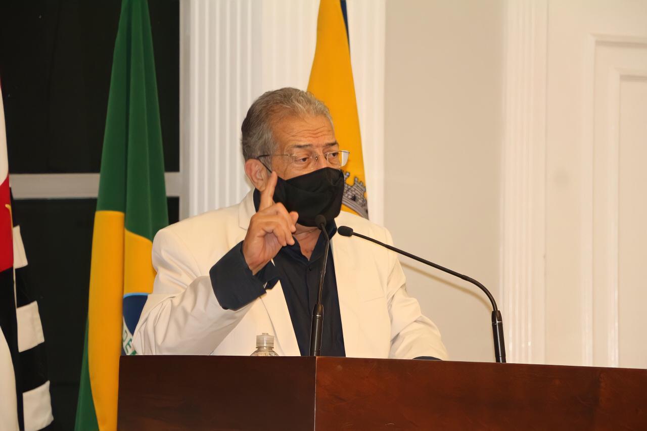 Luis Pereira propõe de título de Cidadão Catanduvense a Marco Vinholi