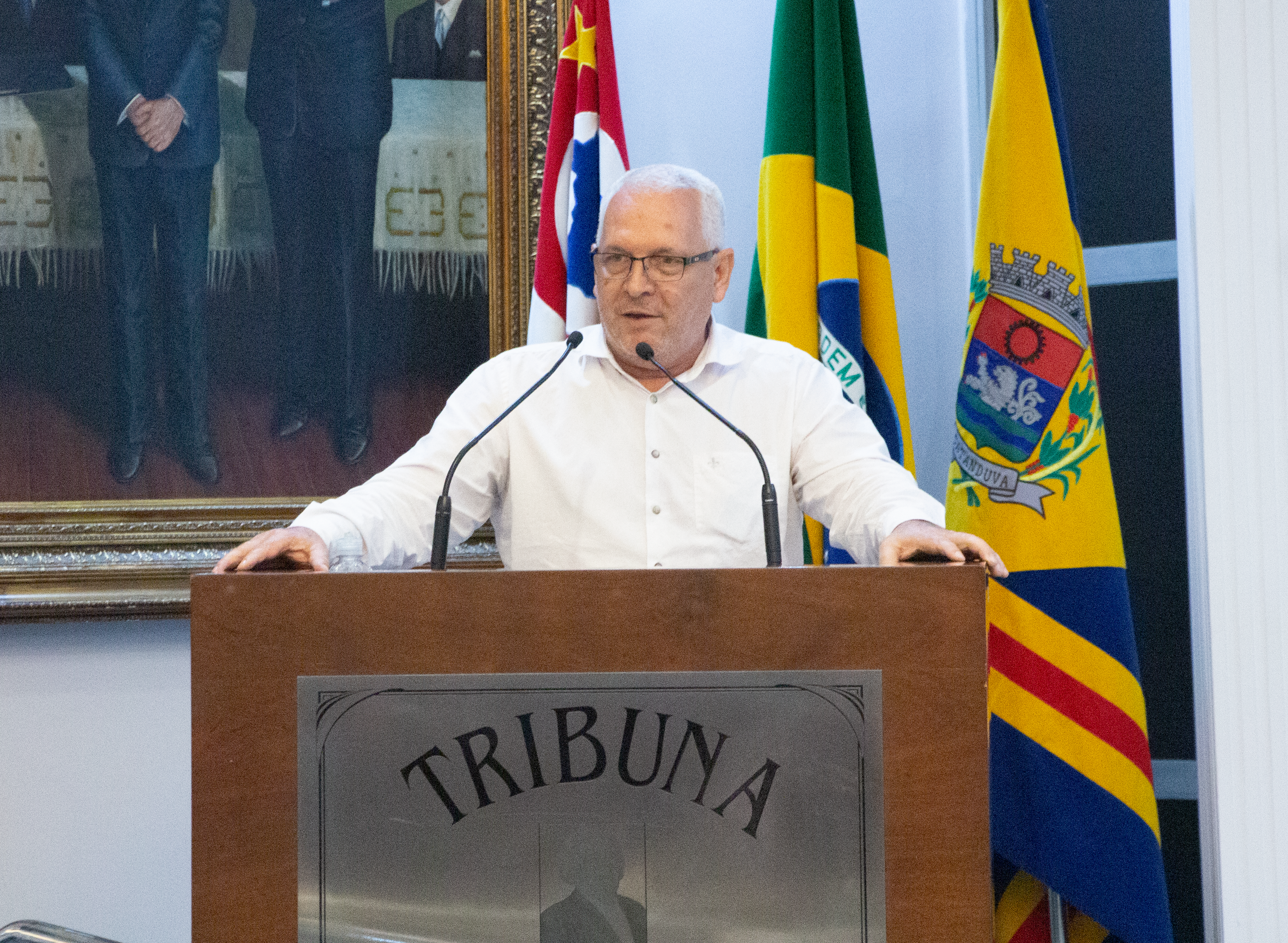 MARQUINHOS FERREIRA PEDE POR REFORMA NO RESIDENCIAL ESPLANADA