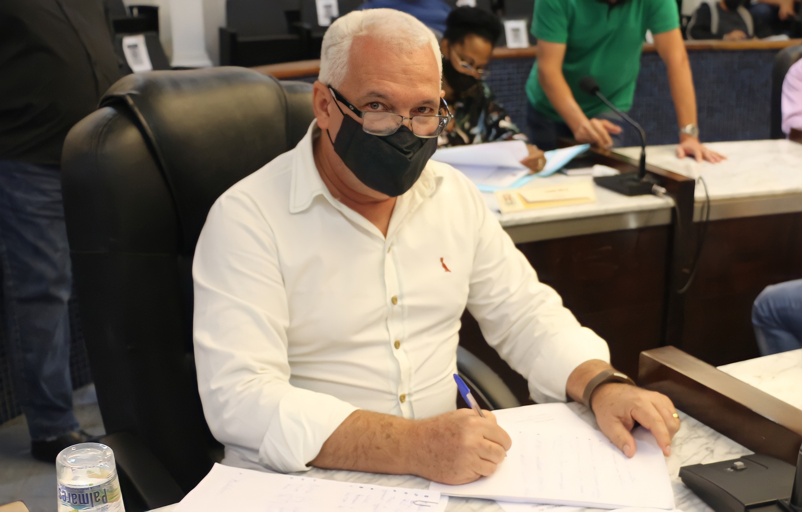 Marquinhos Ferreira quer divulgação da lista de consultas da rede pública de saúde