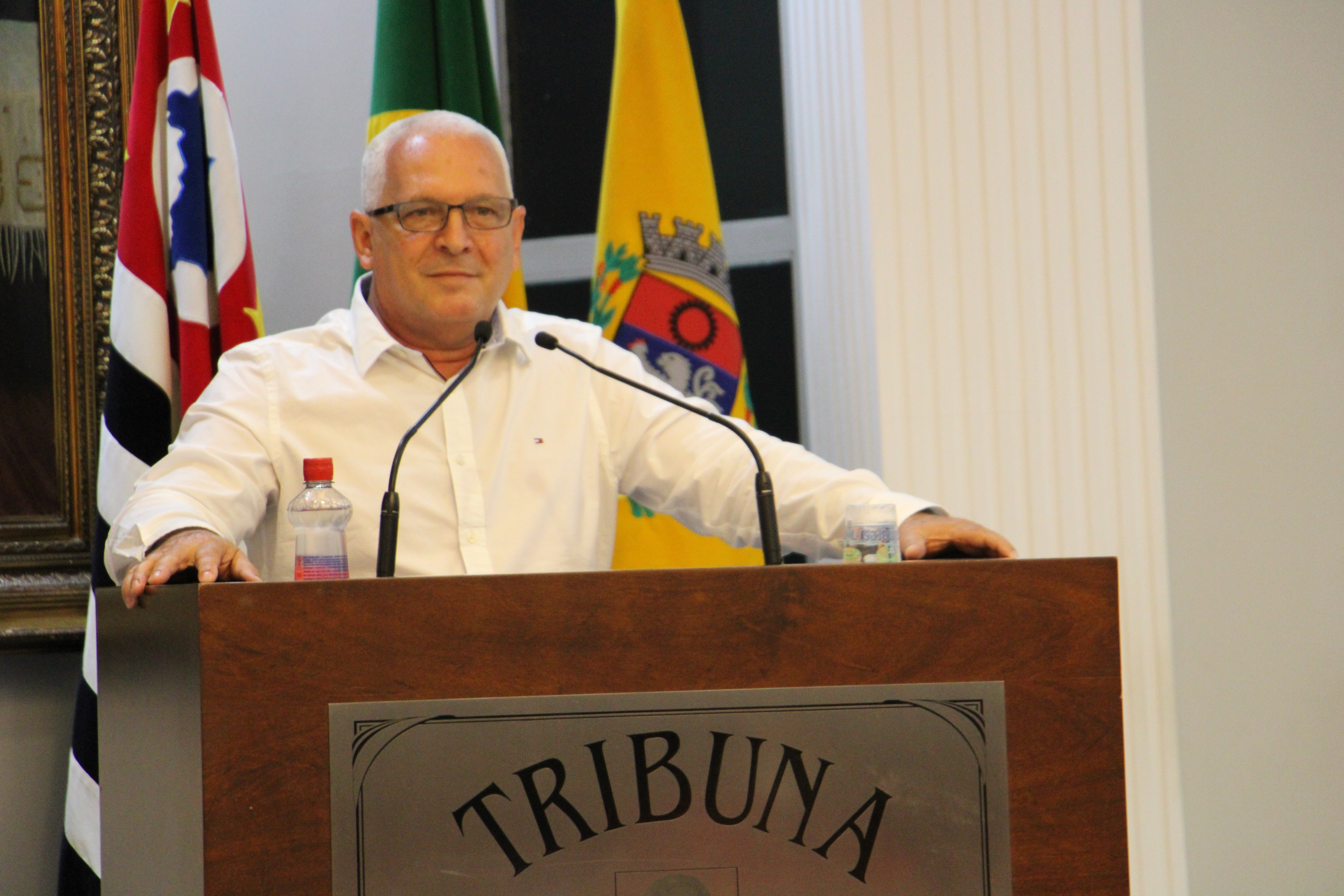 MARQUINHOS FERREIRA QUESTIONA PREFEITO, SAEC E CENTRO DE GERENCIAMENTO DE RESÍDUOS SOBRE FISCALIZAÇÃO DO TCE