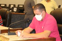 Mauricio Gouvea apresenta Projeto de Lei que autoriza a instituição do Programa Emergencial de Renda Família em Catanduva