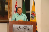 MAURICIO GOUVEA APRESENTA PROJETO DE LEI VISANDO ESTIMULAR ADOÇÃO DE CÃES E GATOS