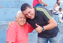 MAURICIO GOUVEA CONCEDE TÍTULO DE CIDADÃO CATANDUVENSE AO SR. CARLOS FRANCISCO SEGRETO