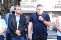 MAURICIO GOUVEA PARTICIPA DE ENTREGA DA REVITALIZAÇÃO DE PRAÇA NO BAIRRO JARDIM SALLES